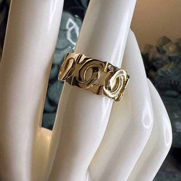 Cartier Double C Ring 18k Yellow Gold Band US 5 - Picture 1 of 9